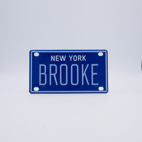 NY-PLATE-BLUE-Brooke