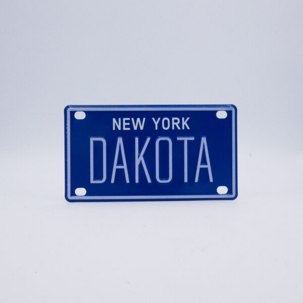 NY-PLATE-BLUE-Dakota