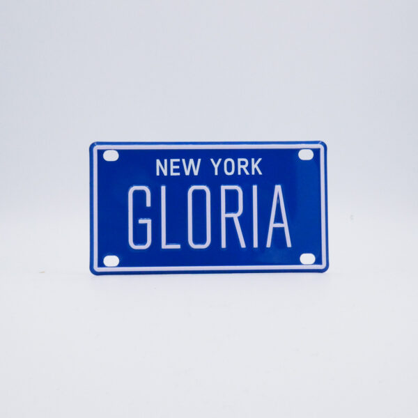 NY-PLATE-BLUE-Gloria